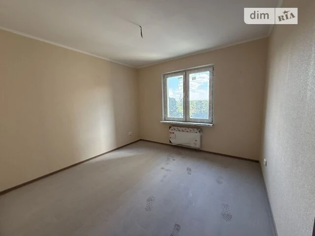Продаж 2к квартири 73 кв. м на вул. Миколи Вінграновського 2