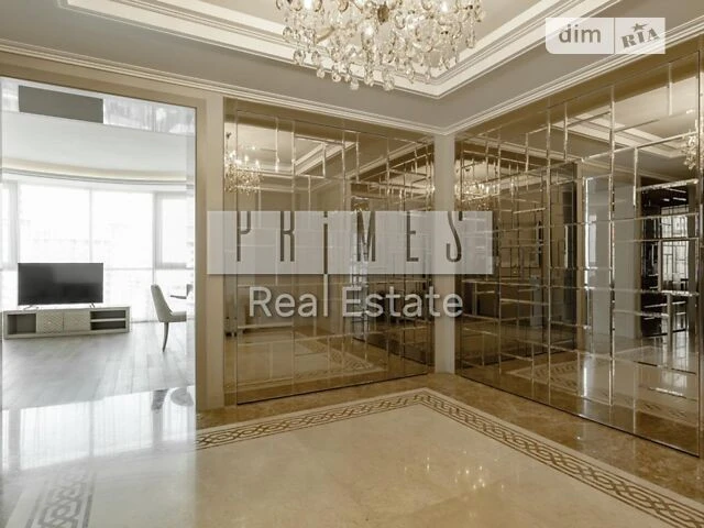 Продаж 3к квартири 177 кв. м на вул. Андрія Верхогляда 20 •