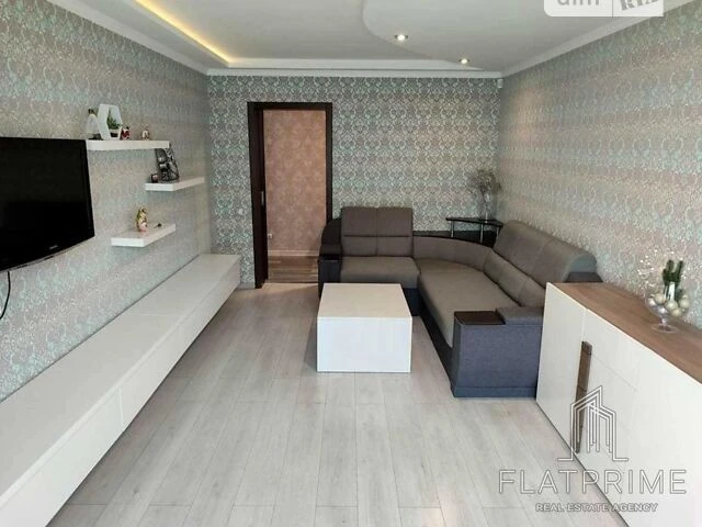 Продаж 2к квартири 63 кв. м на просп. Берестейський 23 • ID
