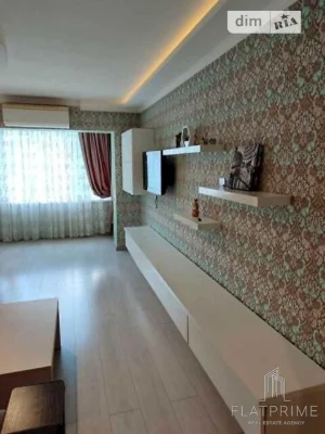 Продаж 2к квартири 63 кв. м на просп. Берестейський 23 • ID
