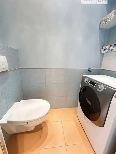 Продаж 1к квартири 55.5 кв. м на вул. Замковецька 104А • ID