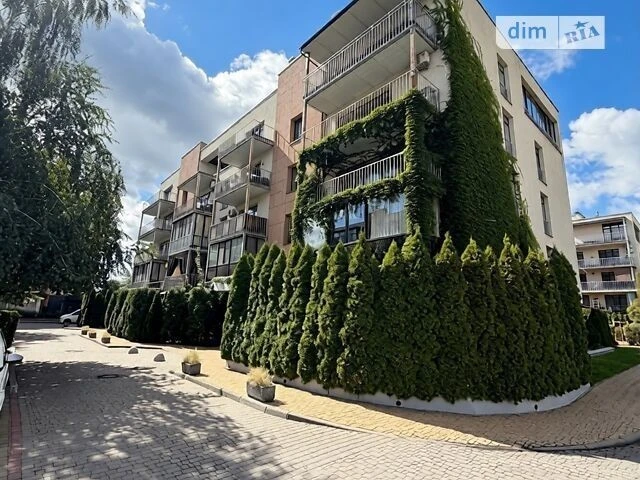 Продаж 1к квартири 55.5 кв. м на вул. Замковецька 104А • ID