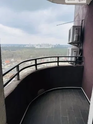 Продаж 1к квартири 62 кв. м на пл. Харківська • ID 34828551