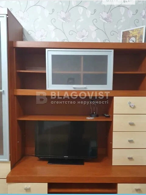 Продаж 2к квартири 78 кв. м на вул. Олександри Екстер 9 • ID