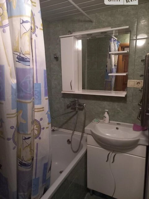 Продаж 1к квартири 34 кв. м на вул. Райдужна 19 • ID 3482708