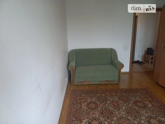 Продаж 1к квартири 34 кв. м на вул. Райдужна 19 • ID 3482708