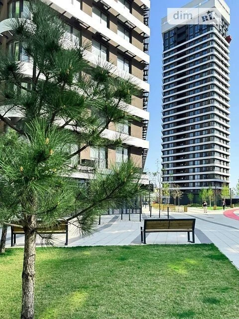 Продаж 3к квартири 99 кв. м на вул. Причальна 2 • ID 3482706
