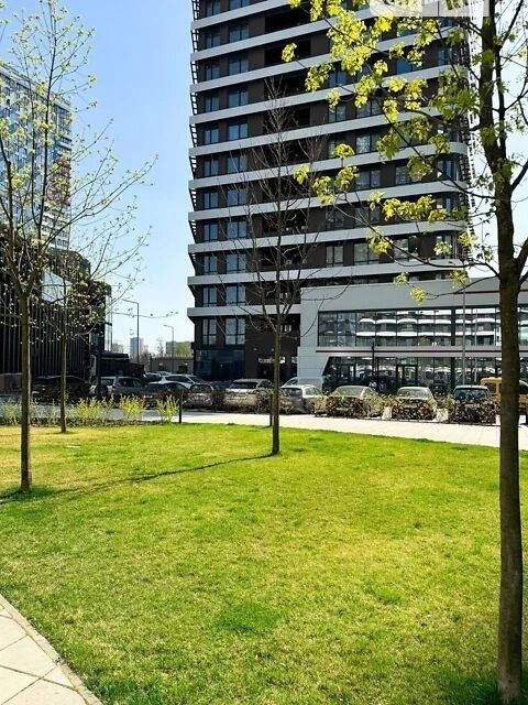 Продаж 3к квартири 99 кв. м на вул. Причальна 2 • ID 3482706
