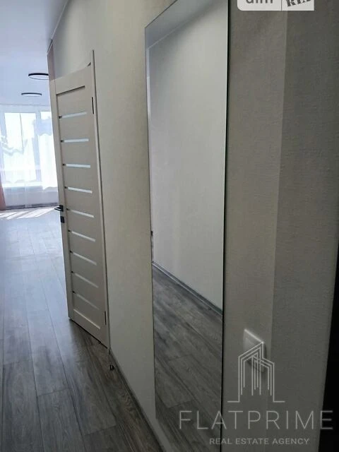Продаж 1к квартири 43 кв. м на вул. Олександра Олеся 23А • I