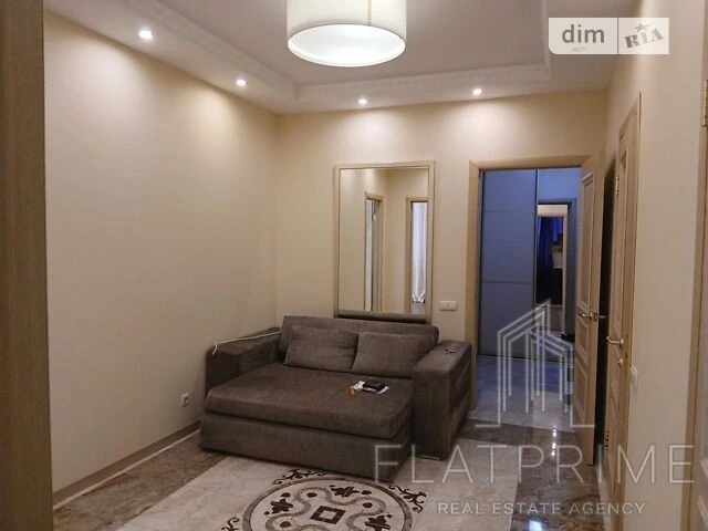 Продаж 2к квартири 82 кв. м на вул. Драгоманова 40Ж • ID 348