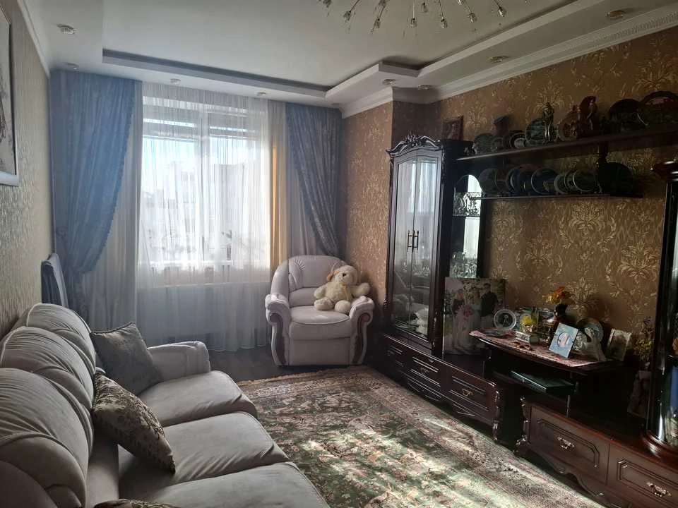 Квартира. Вінниця, Зодчих вул.