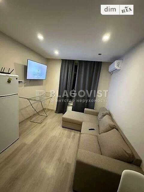 Продаж 1к квартири 46 кв. м на пл. Солом'янська 20В • ID 348