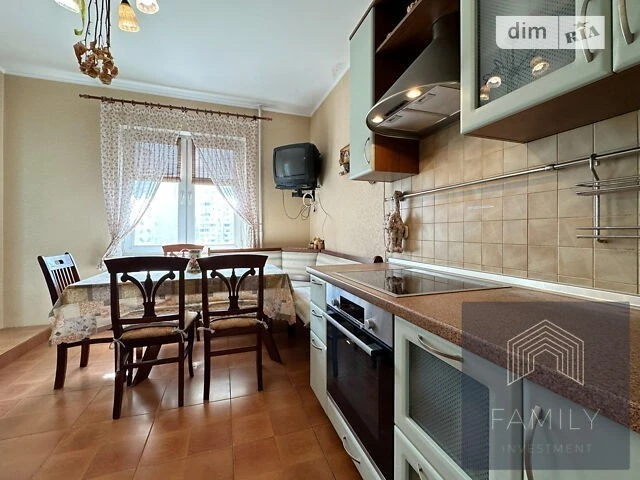 Продаж 1к квартири 41 кв. м на вул. Урлівська 9 • ID 3482650
