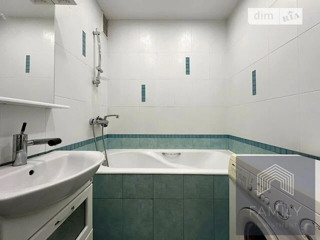 Продаж 1к квартири 41 кв. м на вул. Урлівська 9 • ID 3482650