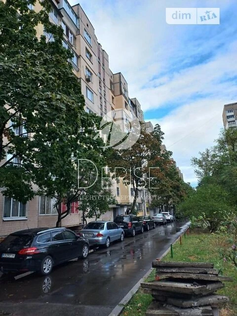 Продаж 2к квартири 52 кв. м на вул. Героїв Дніпра 35 • ID 34