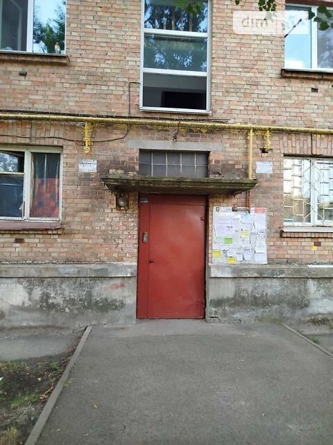 Продаж 2к квартири 44 кв. м на вул. Алматинська 89 • ID 3482