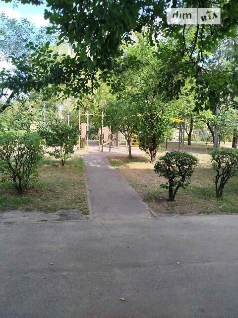 Продаж 2к квартири 44 кв. м на вул. Алматинська 89 • ID 3482