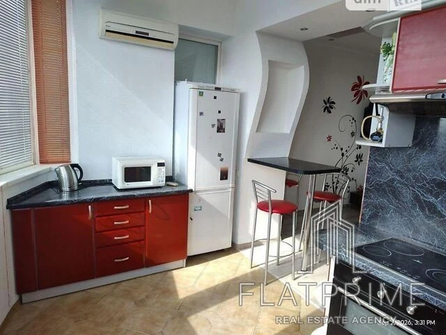 Продаж 2к квартири 58.9 кв. м на Івасюка / Героїв Сталінград