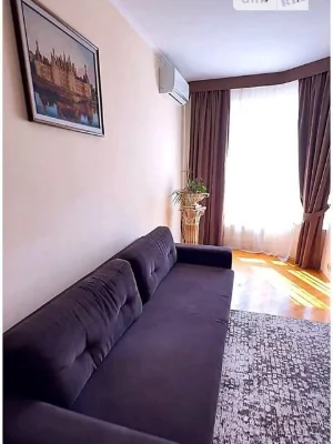 Продаж 2к квартири 61 кв. м на просп. Академіка Палладіна 18