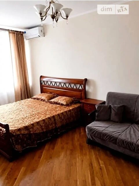 Продаж 2к квартири 61 кв. м на просп. Академіка Палладіна 18
