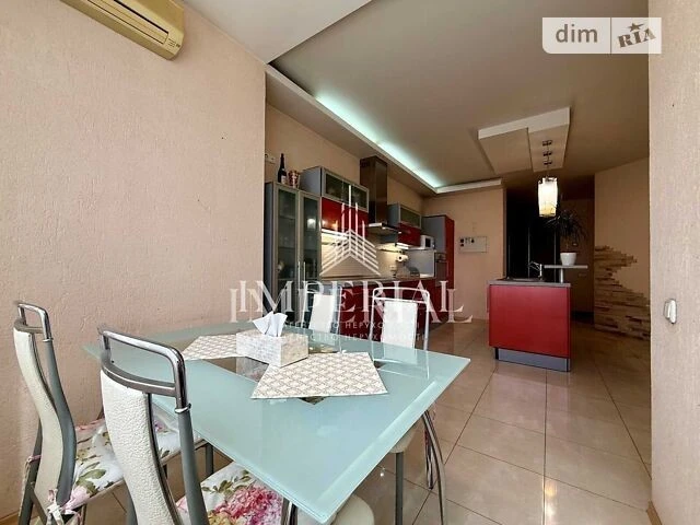 Продаж 4к квартири 144 кв. м на вул. Драгоманова 31Б • ID 34