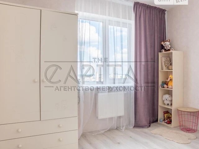 Продаж 3к квартири 71 кв. м на вул. Харківське шосе 19 • ID