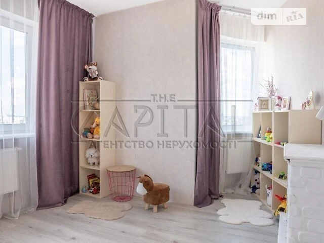 Продаж 3к квартири 71 кв. м на вул. Харківське шосе 19 • ID