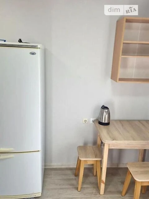 Продаж 1к квартири 30 кв. м на вул. Симиренка 24 • ID 348275