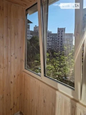 Продаж 1к квартири 30 кв. м на вул. Симиренка 24 • ID 348275
