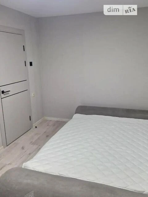 Продаж 1к квартири 30 кв. м на вул. Симиренка 24 • ID 348275