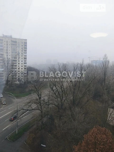 Продаж 3к квартири 47 кв. м на вул. Солом'янська 36 • ID 348