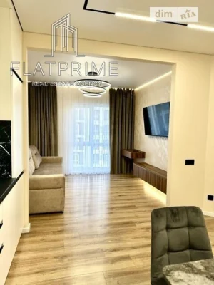 Продаж 1к квартири 41 кв. м на вул. Михайла Максимовича 26Д
