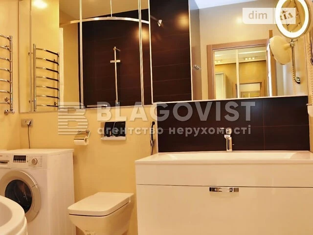 Продаж 1к квартири 53 кв. м на пл. Солом'янська 15А • ID 348