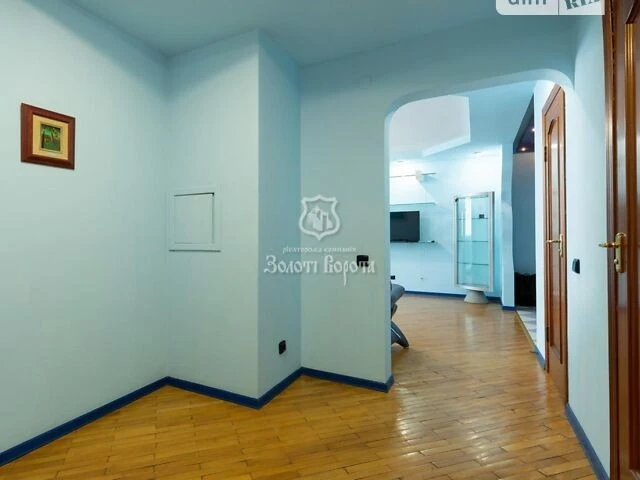 Продаж 3к квартири 82.1 кв. м на вул. Івана Пулюя 1 • ID 348