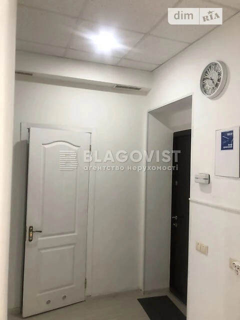Продаж 2к квартири 58 кв. м на вул. Зоологічна 4 • ID 348265