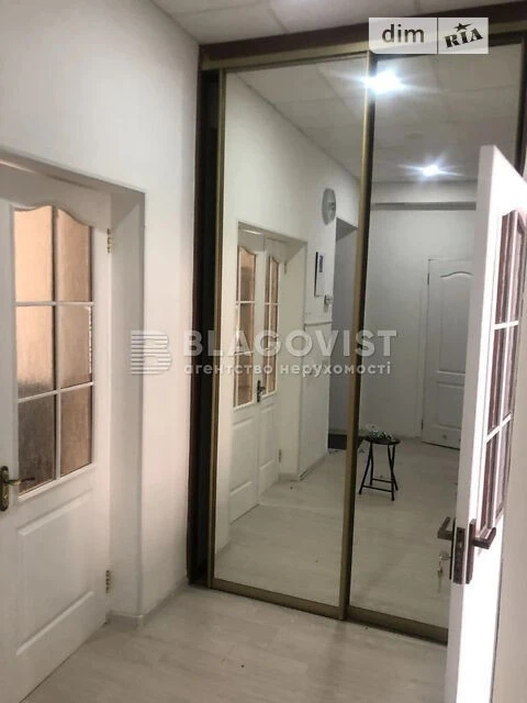 Продаж 2к квартири 58 кв. м на вул. Зоологічна 4 • ID 348265