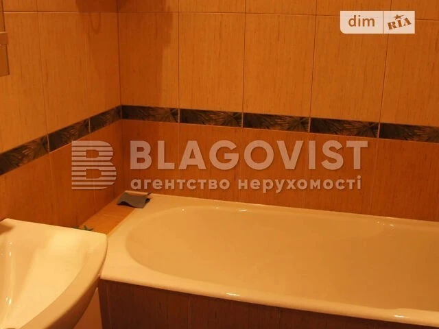 Продаж 2к квартири 58 кв. м на вул. Зоологічна 4 • ID 348265