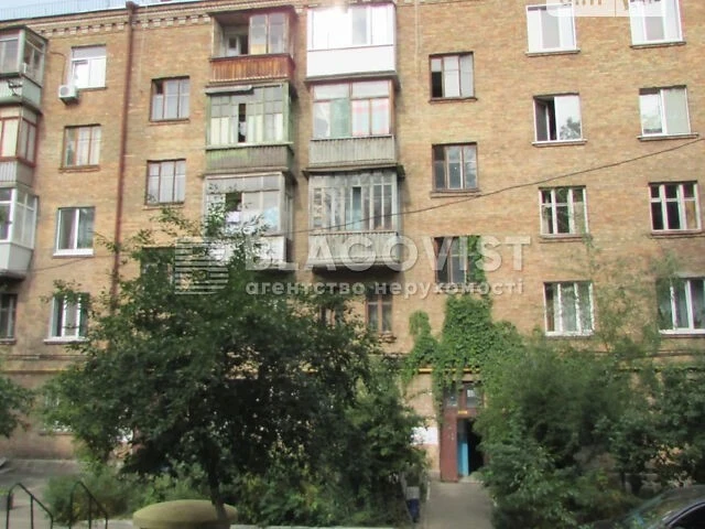 Продаж 2к квартири 58 кв. м на вул. Зоологічна 4 • ID 348265