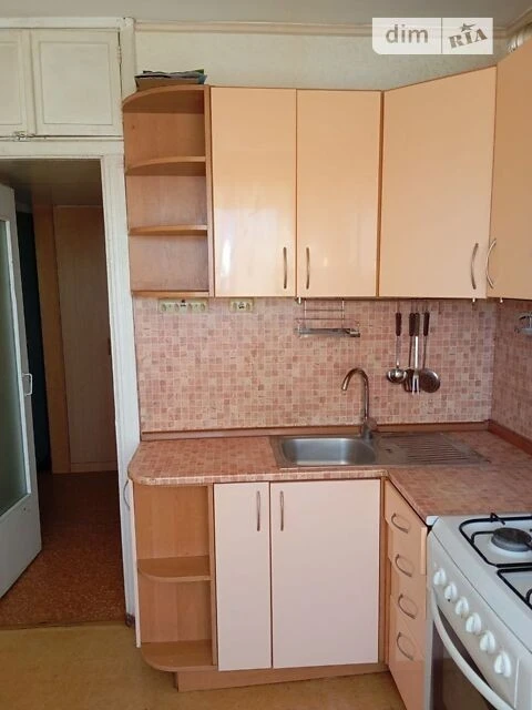 Продаж 2к квартири 52.4 кв. м на просп. Берестейський 66 • I