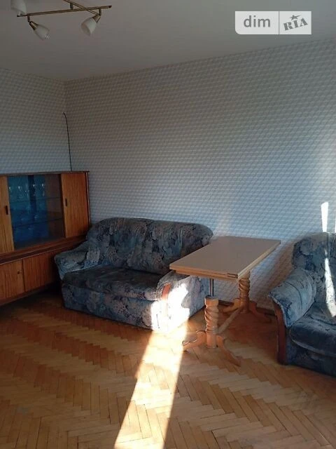 Продаж 2к квартири 52.4 кв. м на просп. Берестейський 66 • I