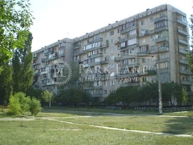Продаж 1к квартири 30 кв. м на просп. Оболонський 14Е • ID 3