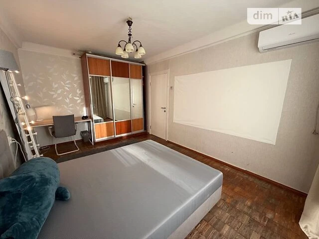 Продаж 1к квартири 30 кв. м на просп. Оболонський 14Е • ID 3