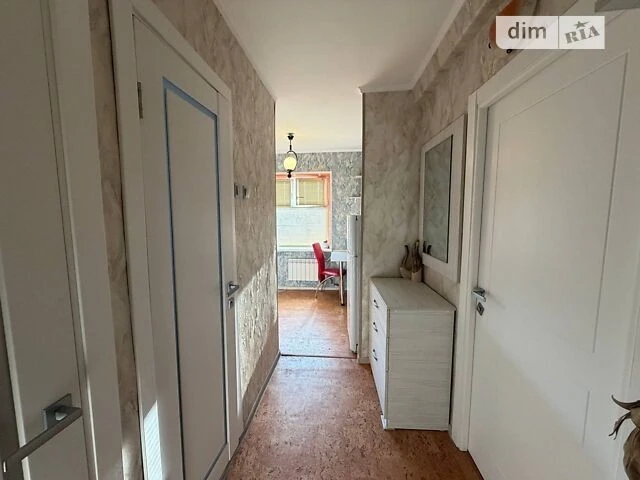 Продаж 1к квартири 30 кв. м на просп. Оболонський 14Е • ID 3