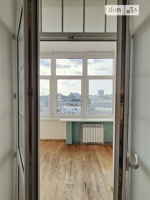 Продаж 6к квартири 252 кв. м на вул. Костельна 8 • ID 348264