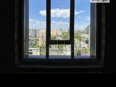 Продаж 5к квартири 171 кв. м на вул. Василя Тютюнника 28А •
