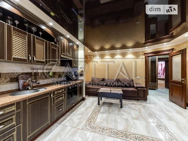 Продаж 3к квартири 68 кв. м на вул. Лесі Українки 26 • ID 34