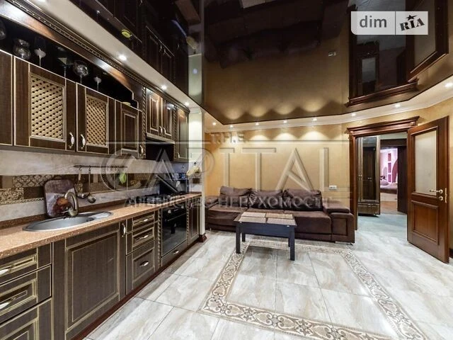 Продаж 3к квартири 68 кв. м на вул. Лесі Українки 26 • ID 34