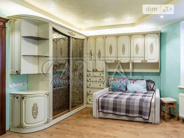 Продаж 3к квартири 68 кв. м на вул. Лесі Українки 26 • ID 34