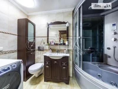 Продаж 3к квартири 68 кв. м на вул. Лесі Українки 26 • ID 34