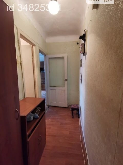 Продаж 2к квартири 46.8 кв. м на вул. Будівельників 3 • ID 3
